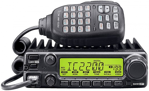 Радиолюбительское оборудование / IC-2200H