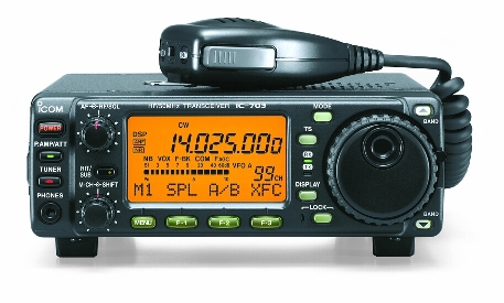 Радиолюбительское оборудование / IC-703